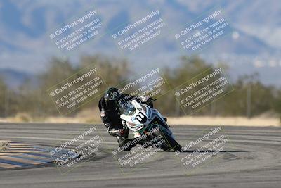 media/Dec-07-2025-CVMA (Sun) [[3e7d2de5dc]]/Race 12- Formula 40 MW and LW/